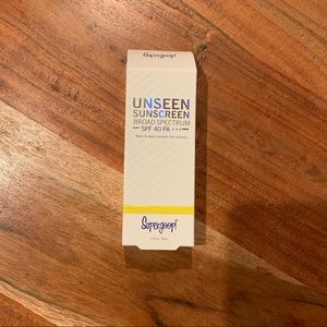 NWT supergoop unseen sunscreen spf 40
